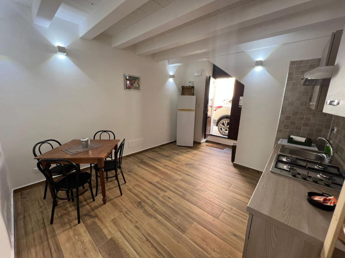 Ocucchiti Apartment Syracuse Bagian luar foto