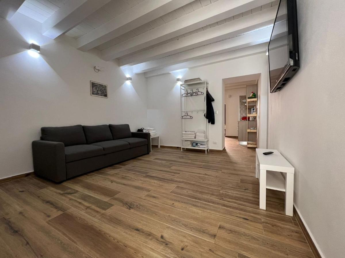 Ocucchiti Apartment Syracuse Bagian luar foto