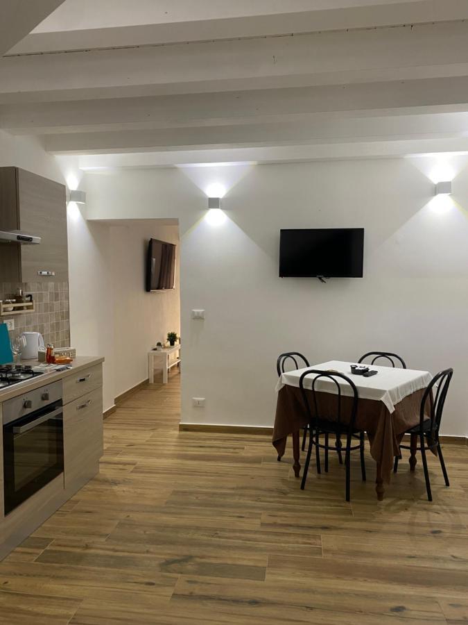 Ocucchiti Apartment Syracuse Bagian luar foto